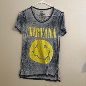 Nirvana tee